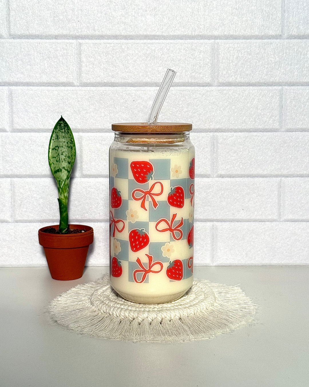 Klares Trinkglas "Erdbeeren im Karostil" 550ml