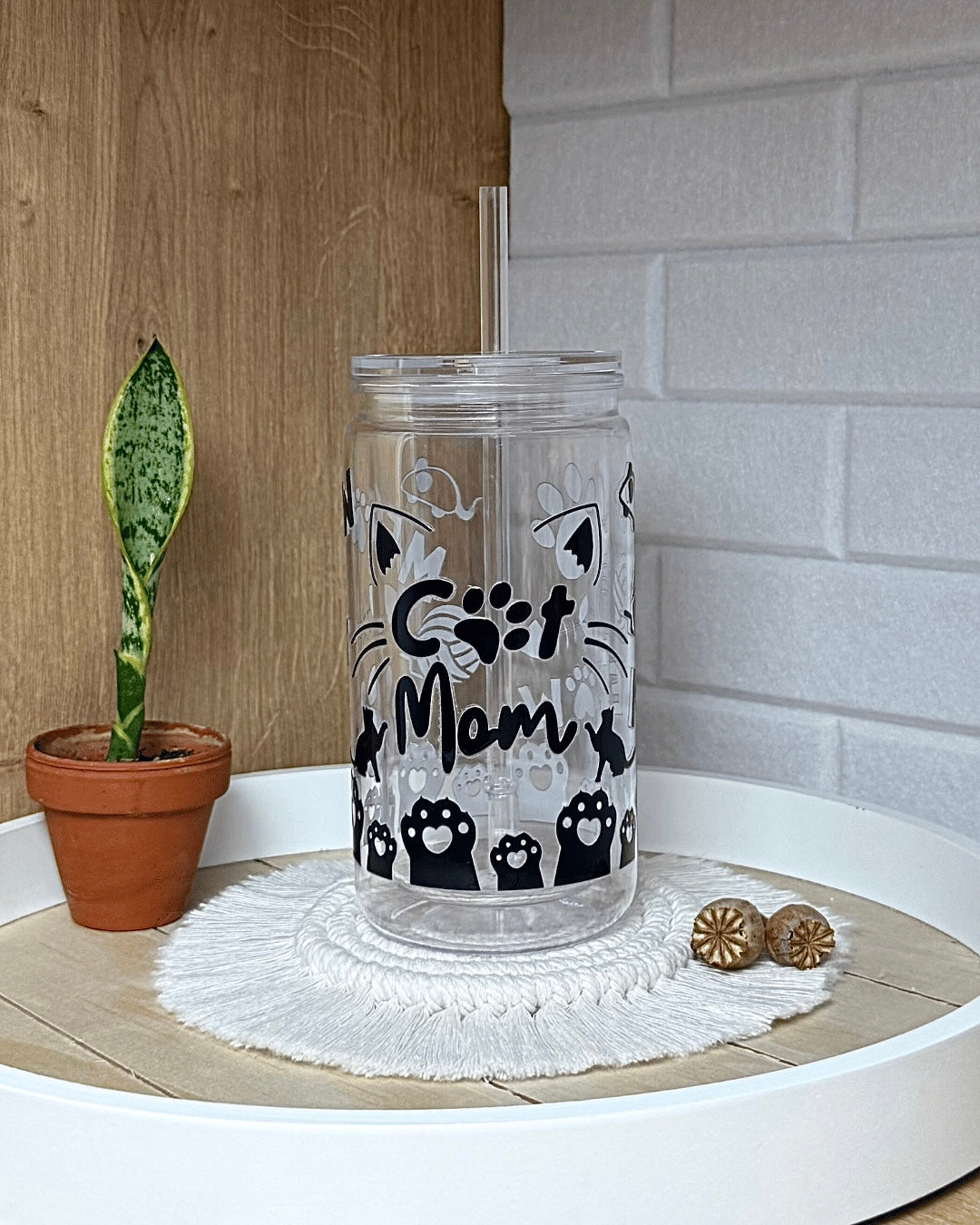 Schneekugel-Glitzertrinkbecher  "Katzenmama" 470 ml