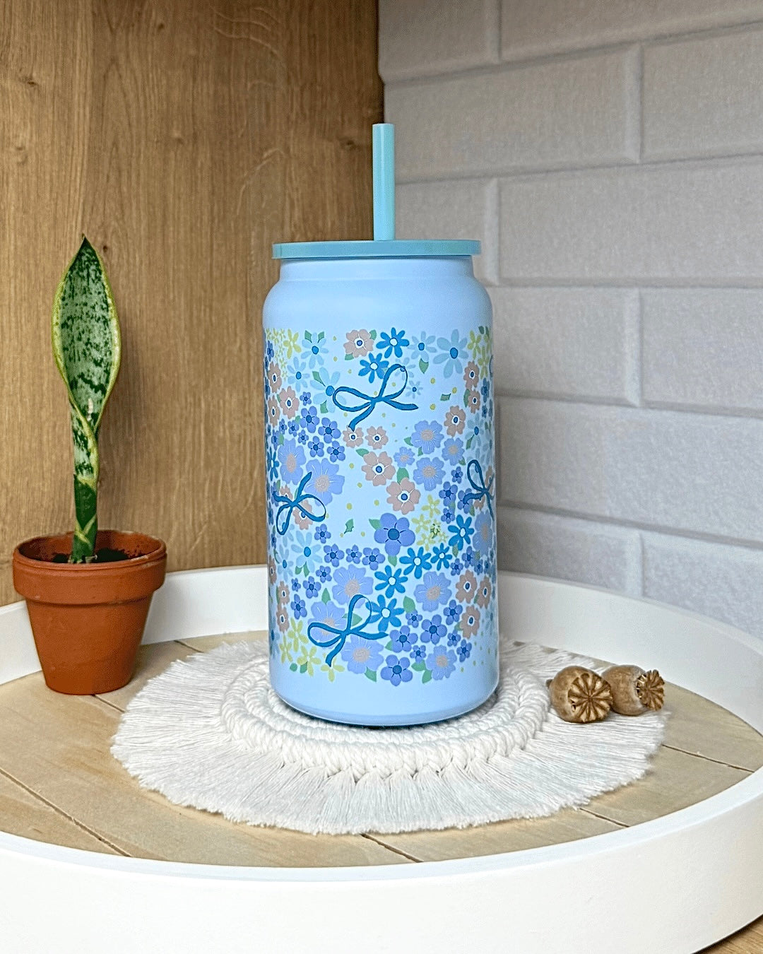 Edelstahl-Trinkbecher "Flower Power" mit Henkel 500ml