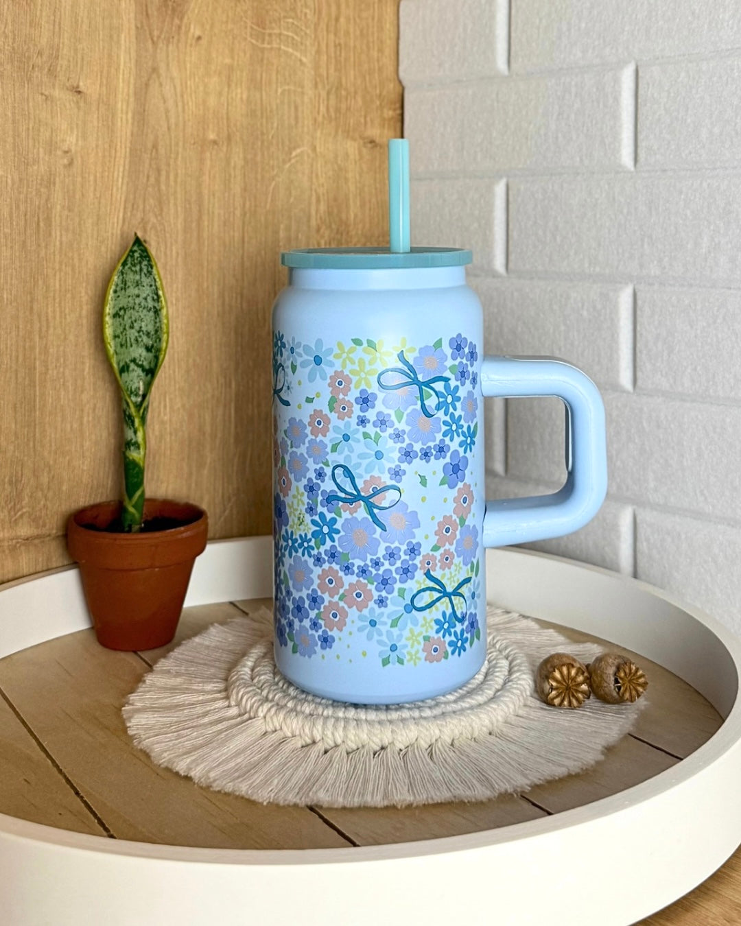 Edelstahl-Trinkbecher "Flower Power" mit Henkel 500ml