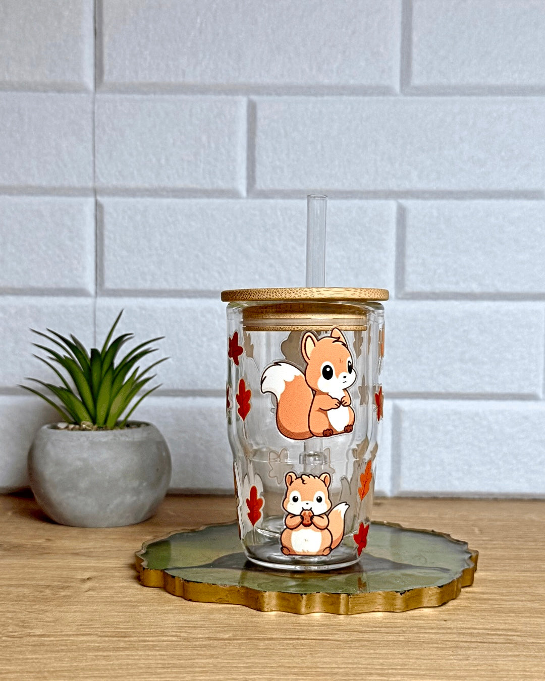 Schneekugel Mini-Glitzertrinkglas  "Herbst-Eichhörnchen" 130 ml