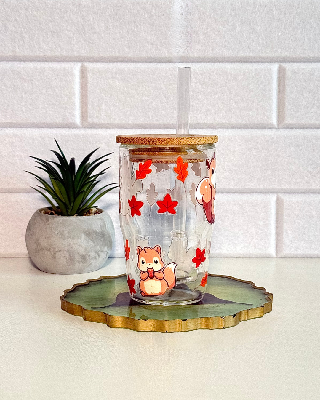 Schneekugel Mini-Glitzertrinkglas 130ml "Herbst-Eichhörnchen"