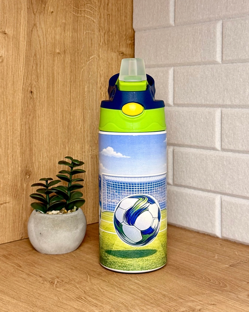 Edelstahl-Kindertrinkflasche "Fußball im Stadion" 360 ml