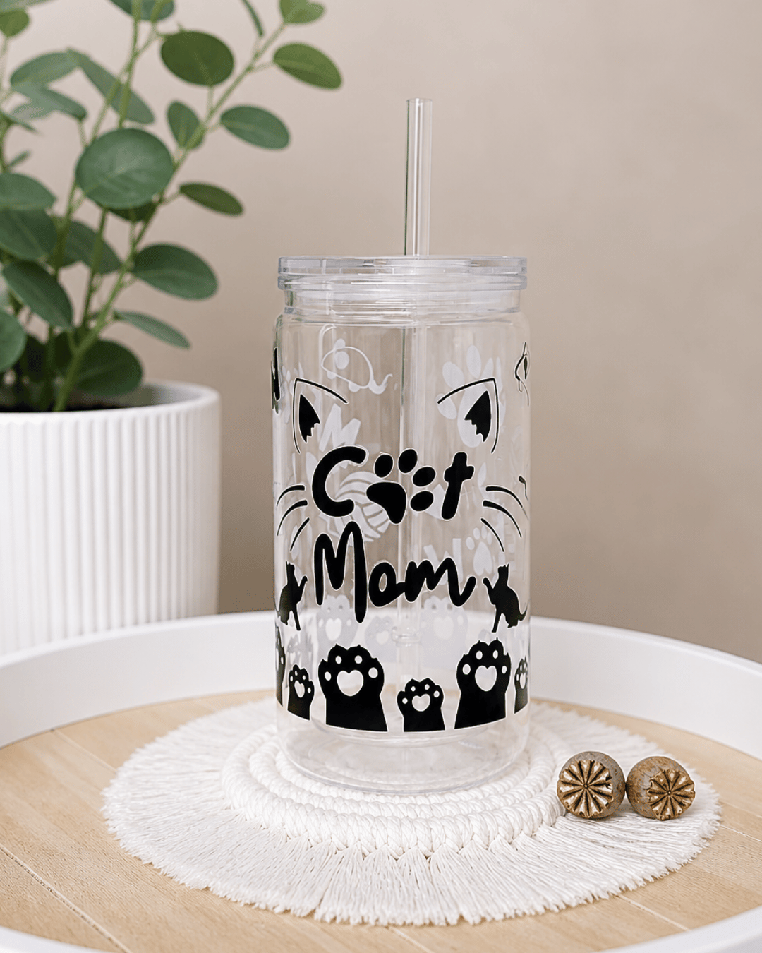 Schneekugel-Glitzertrinkbecher  "Katzenmama" 470 ml