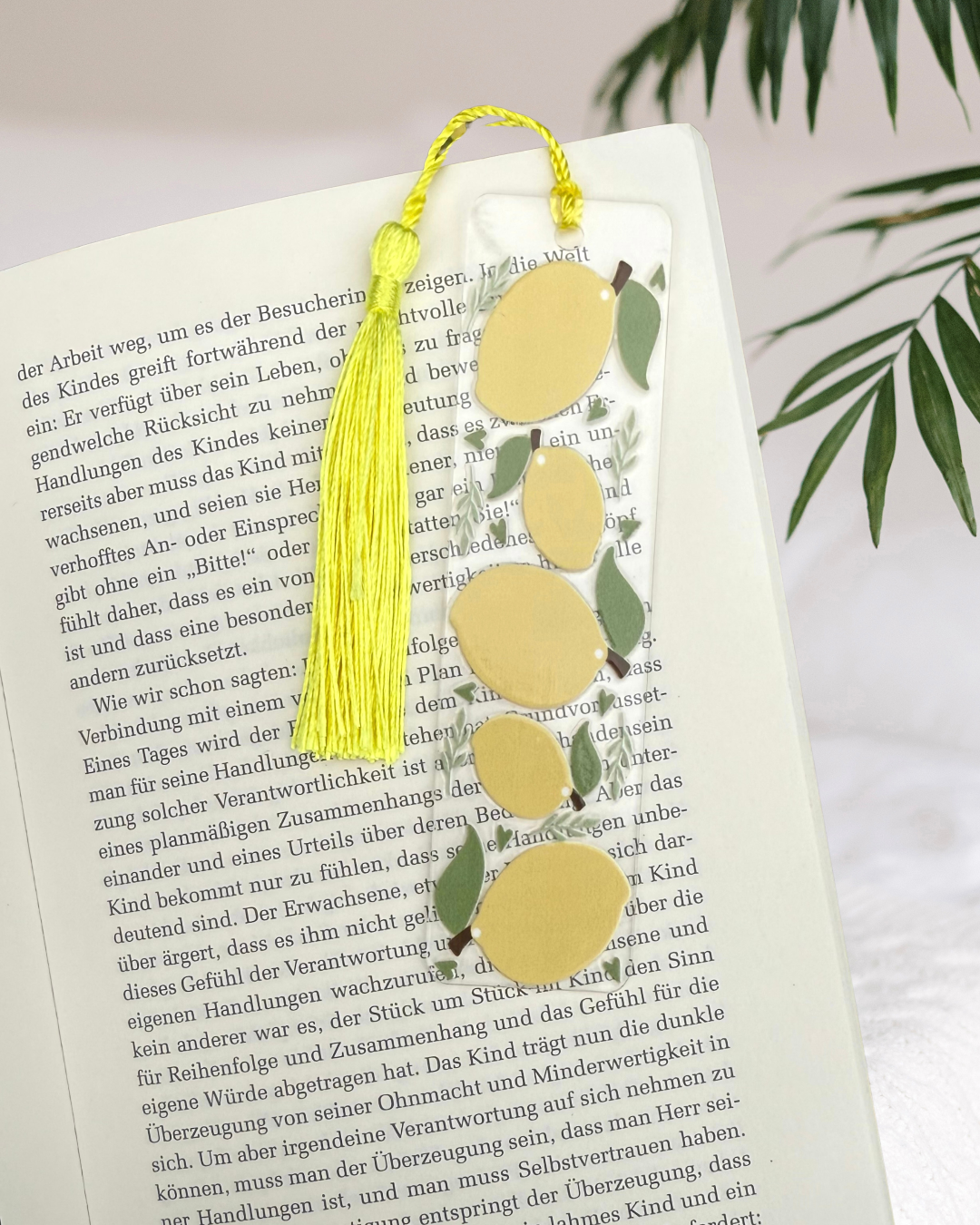 Lesezeichen "Zitronen" - Handgemachtes Geschenk für Bücherfreunde
